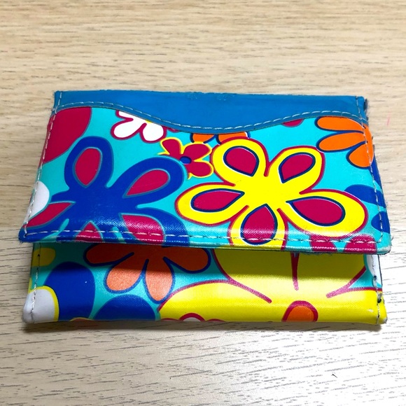 Huabao Jingpin Wallet in Blue with Flowers - Picture 4 of 12